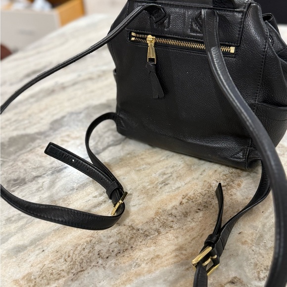 Beautifully black leather Tory Burch whipstitch backpack EUC - Picture 7 of 10